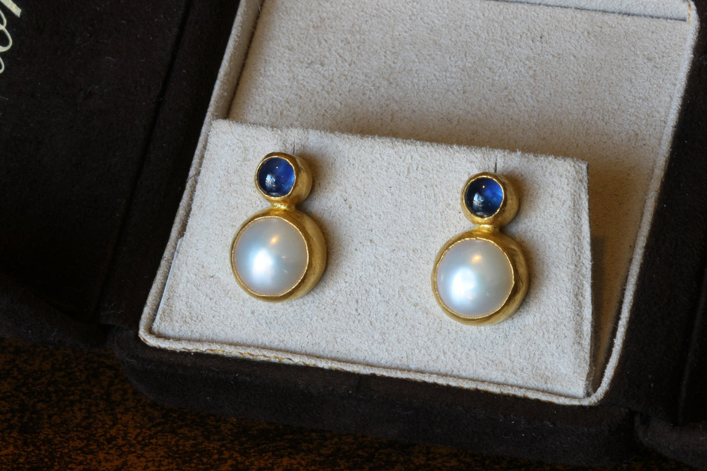 Gurhan 24K Yellow Gold Cabochon Sapphire and Pearl Earrings